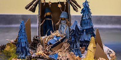 Oto najpiękniejsza szopka z recyclingu!-31963