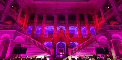 Orkiestra wraca do sądu