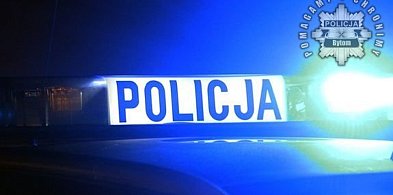 Jechał bez prawka, przebywał nieleganie