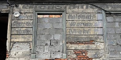 Napisy-duchy? Warto zachować!