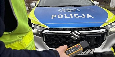 Jechał na bani i chciał przekupić mundurowych