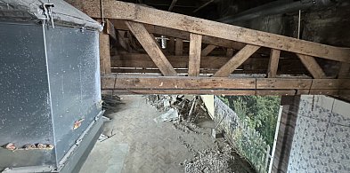 Postęp prac w Muzeum Górnośląskim. Odsłonięto fragment sufitu i antresolę