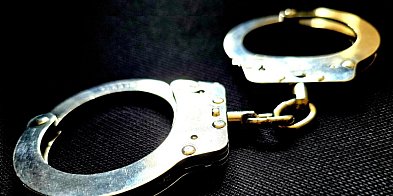 Nie miał tego, co mieć powinien, a miał to, czego nie powinien