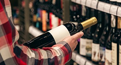 Alkohol - produkt pierwszej potrzeby? [opinia]-31800