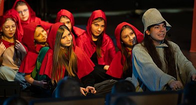 Sierotka Marysia w Szkole Muzycznej