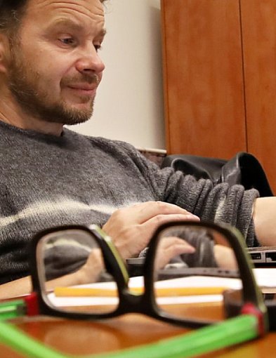 Profesor pisze na zaliczenie-31392