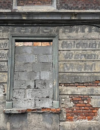 Napisy-duchy? Warto zachować!