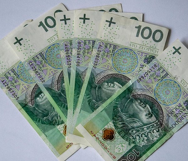 Alimenciarze zalegają miliardy złotych. Płacimy za nich wszyscy-30755