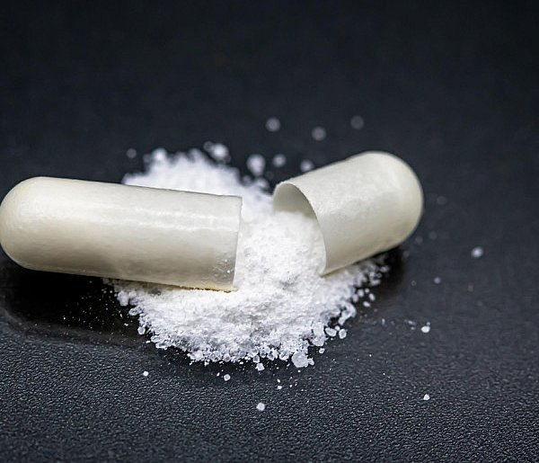 Salmonella w popularnym suplemencie. „Nie należy spożywać”-31225