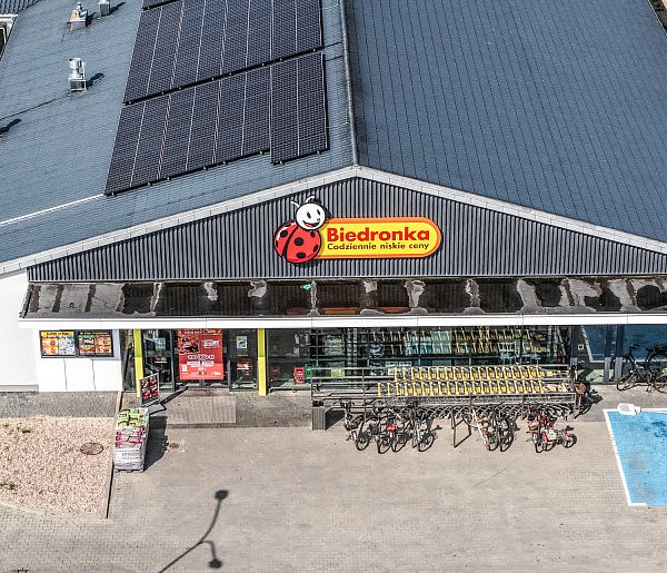 Biedronka zapłaci potężną karę. Sieć kusiła niejasną promocją-31449