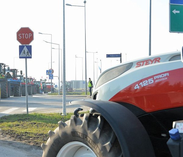 Rolnicy zapowiadają protest w całym kraju. Skala może zaskoczyć-32005