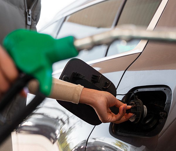 Zaskoczenie na stacjach paliw. Kierowcy nie tego się spodziewali-32391