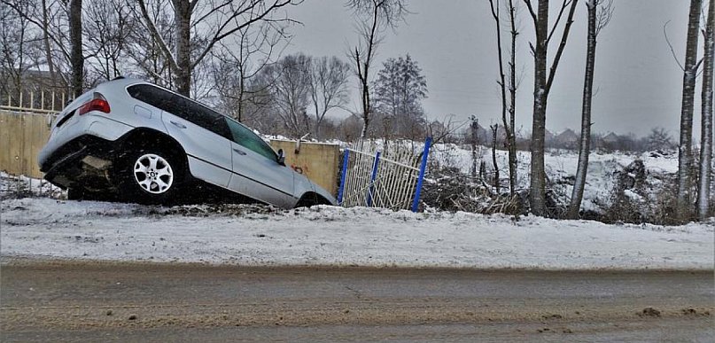 Jedź ostrożnie, jest ślisko!