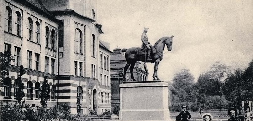 Pomniki, których już nie ma