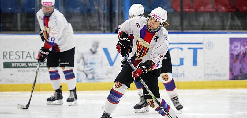 Atomówki na drodze naszych mistrzyń do finału