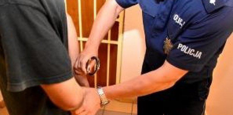 Posiedzi za to, że oszukał aż 90 osób! - 30315