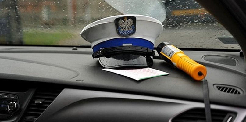 Pijany bez prawka rozwalił dwa auta - 30687