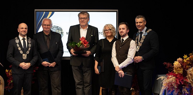 Medale dla tych, którzy tworzą jakość miasta - 31299