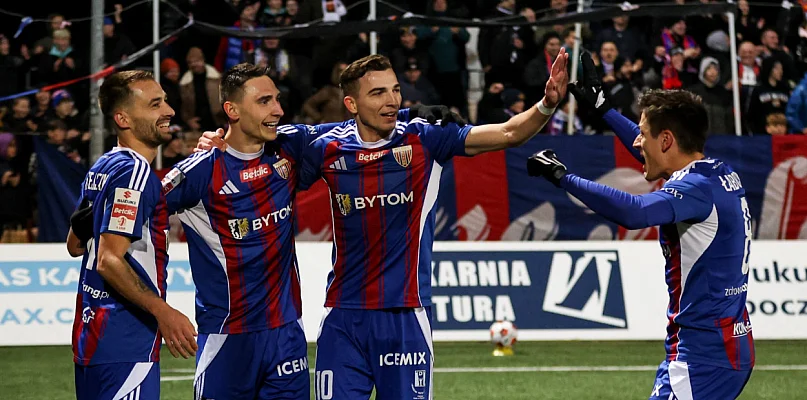 Piłkarze Polonii zimę spędzą jako wiceliderzy Betclic 1. Ligi - 31596