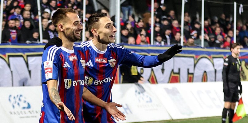 Kto poprowadzi piłkarzy wicelidera Betclic 1 Ligi i z kim zagrają oni sparingi? - 31704