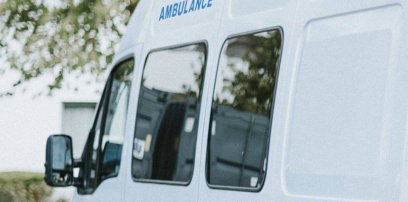 Zatrzymany kierowca sanitarki miał... zakaz prowadzenia pojazdów - 31836