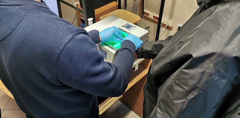 15 lat za...czapkę - 32266