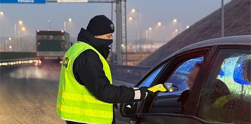 On nie ustąpił, a ona była pijana - 32434