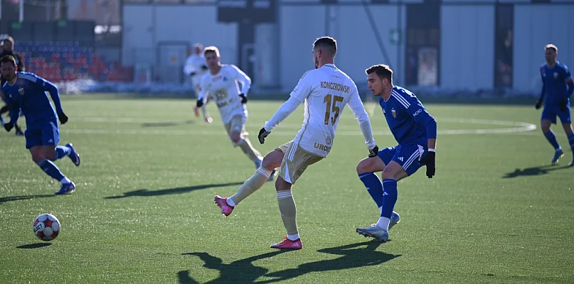 Niebiescy zlali niebiesko-czerwonych - 32452