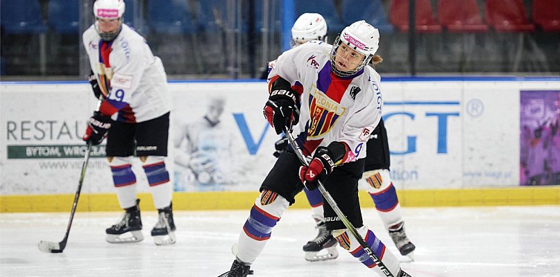 Atomówki na drodze naszych mistrzyń do finału