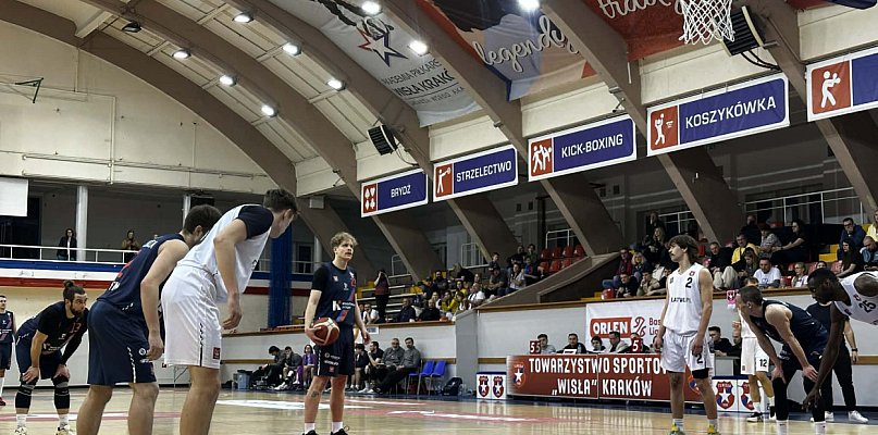 Nasi koszykarze zaszaleli w Krakowie