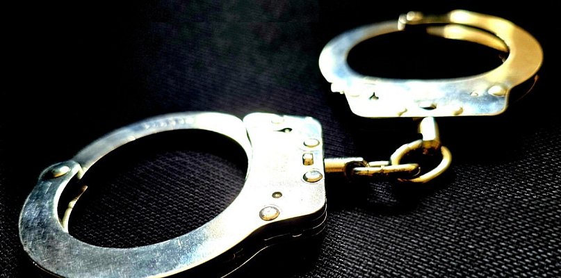 Nie miał tego, co mieć powinien, a miał to, czego nie powinien