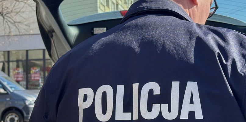 Miał wolne i robił zakupy. Złapał złodzieja po wyjściu z supermarketu