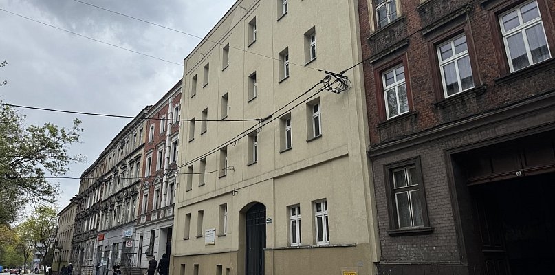 Kolejna zrewitalizowana kamienica ma już komplet nowych lokatorów