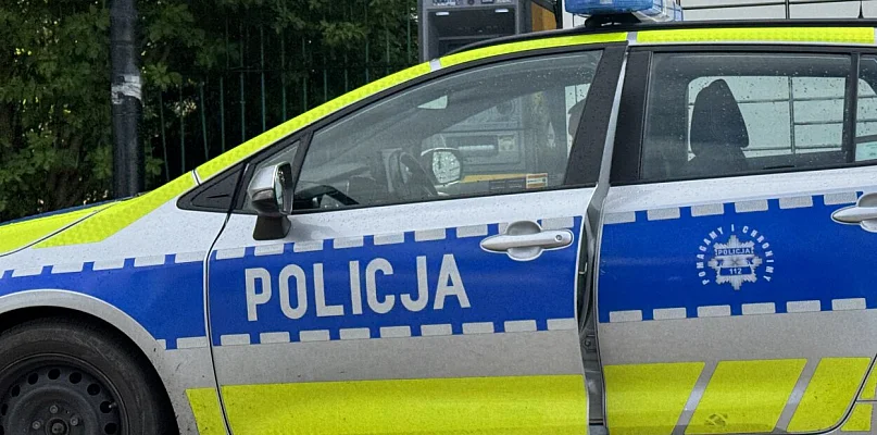 Kierowca był tak pijany, że nie dało się go zbadać alkomatem