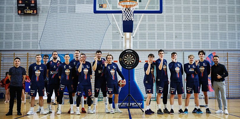 Dwa triumfy w Zgorzelcu. Koszykarze Polonii o krok od awansu