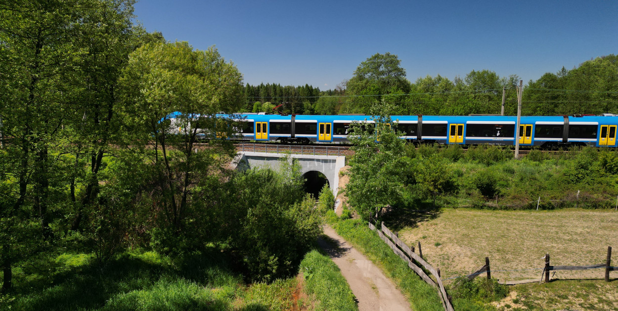 Pasażerowie Kolei Śląskich podróżowali najczęściej w miejscowości w Beskidach