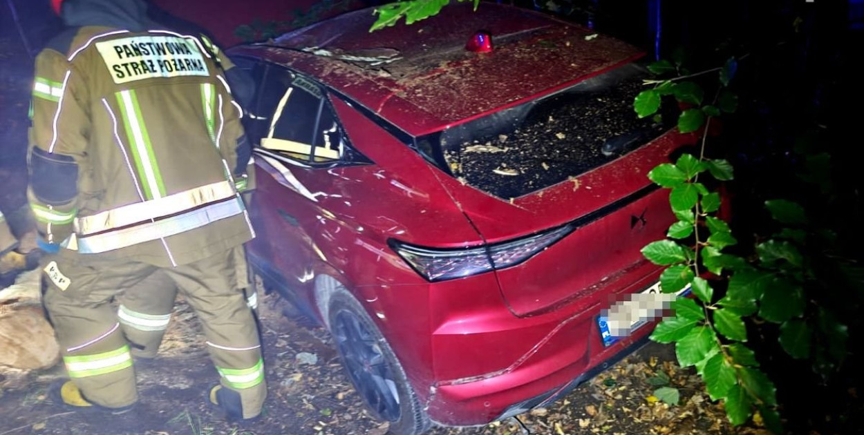 Auto rozbite, ale życie ocalone