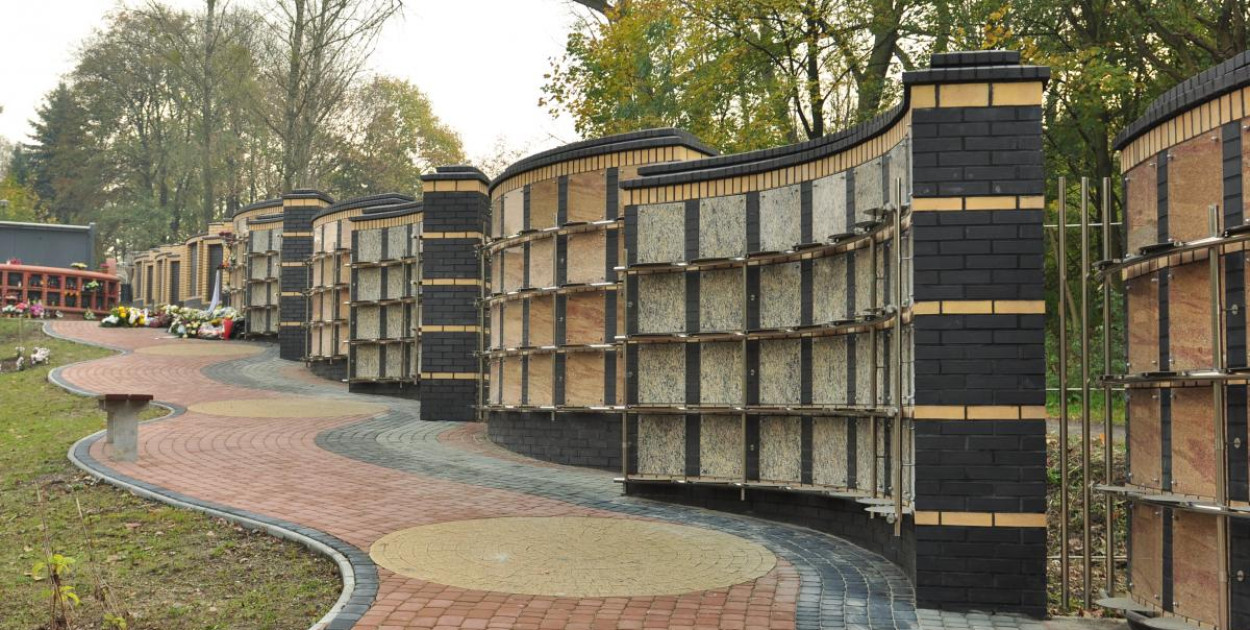 Trendy obowiązują też na cmentarzach