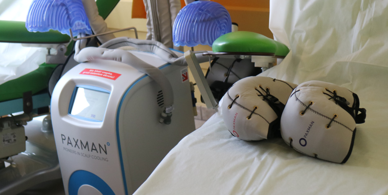 Czepce chłodzące to ogromne wsparcie w chemioterapii