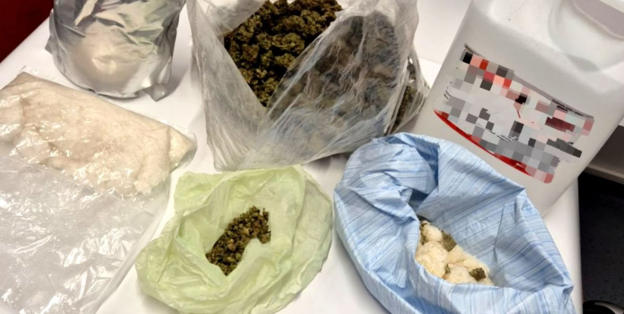 Za handel narkotykami grozi 10 lat za kratami