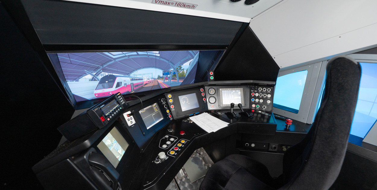 Materiał partnera: Kolejowe aukcje i darmowe przejazdy pociągami KŚ