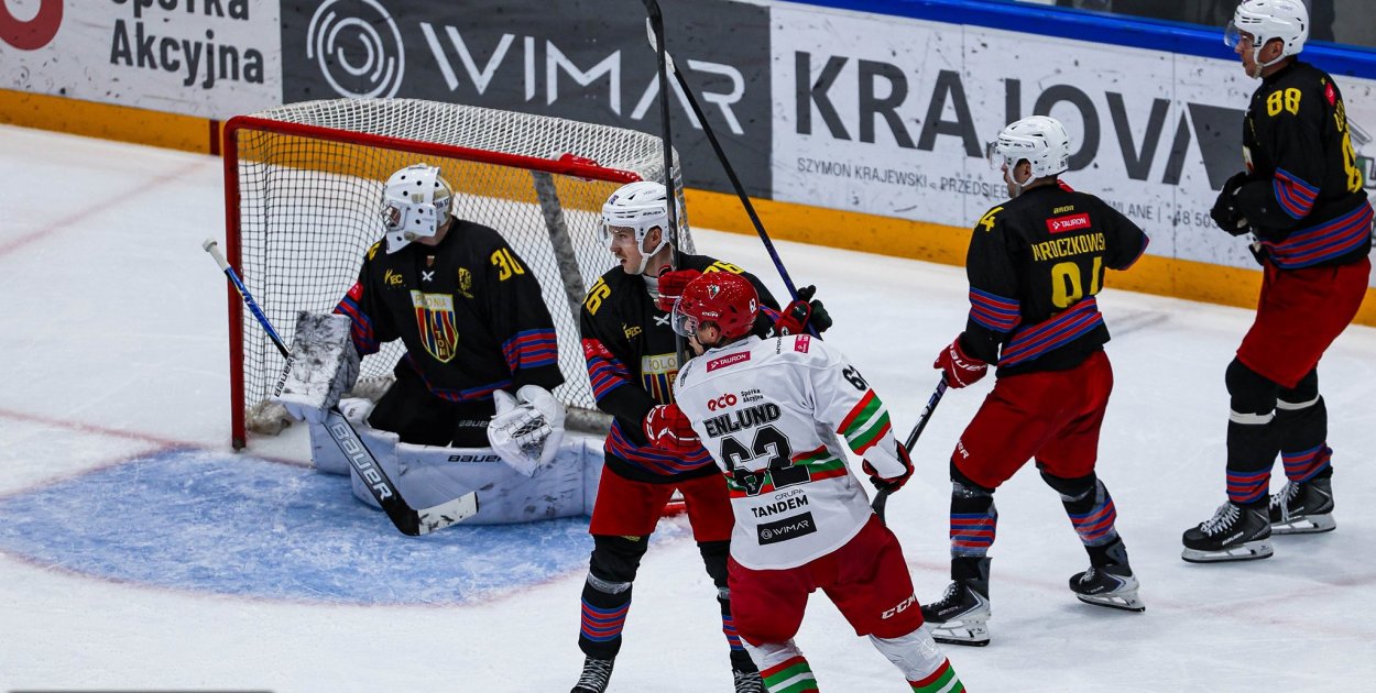 Rewelacyjni hokeiści Polonii wygrali w Sosnowcu