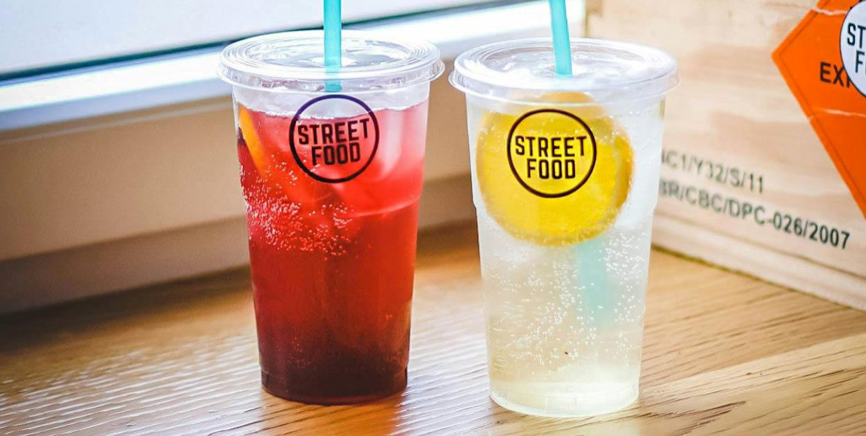 Czym wyróżniają się ekologiczne napoje gazowane i czy warto po nie sięgać?