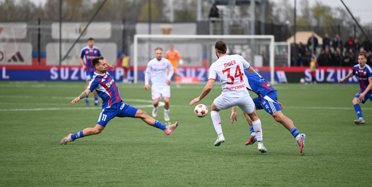 Polonia zremisowała z liderem, a kibice obejrzeli świetny mecz